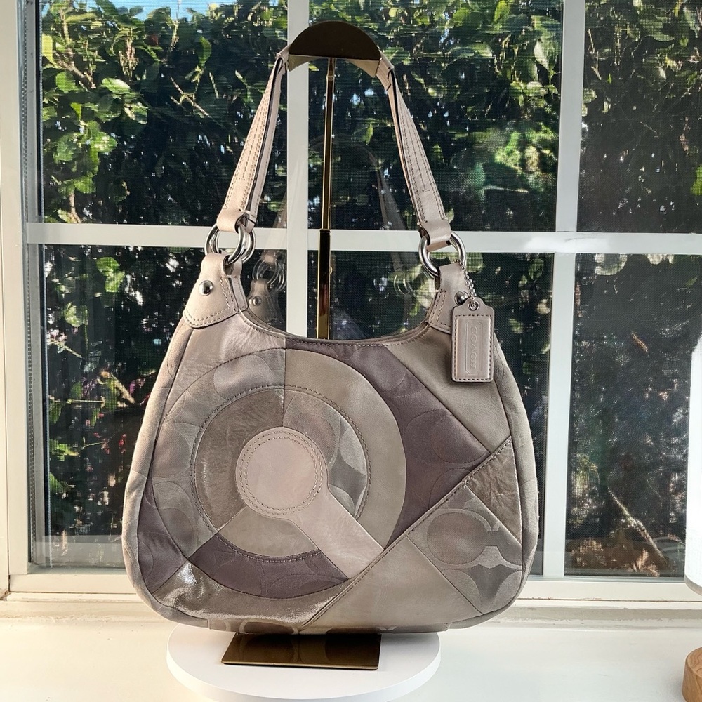 Coach Patchwork Signature & Leather Hobo – F12953 – EUC